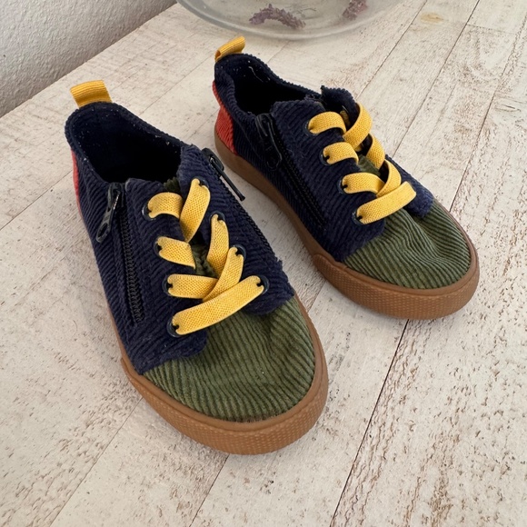 Cat & Jack Colorblock Corduroy Sneakers - Size 8 Toddler - Picture 3 of 5